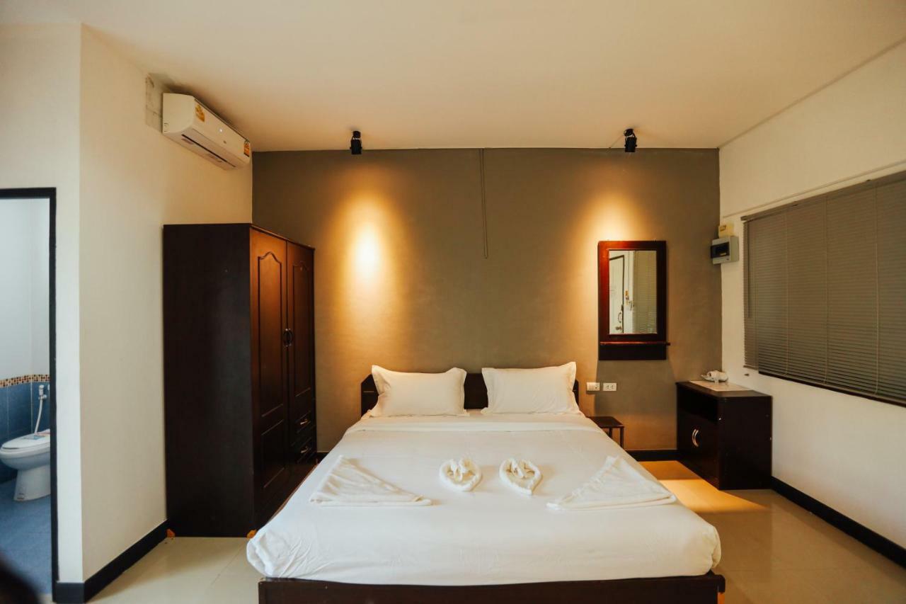 Shanmen Art House Phuket Patong Eksteriør billede