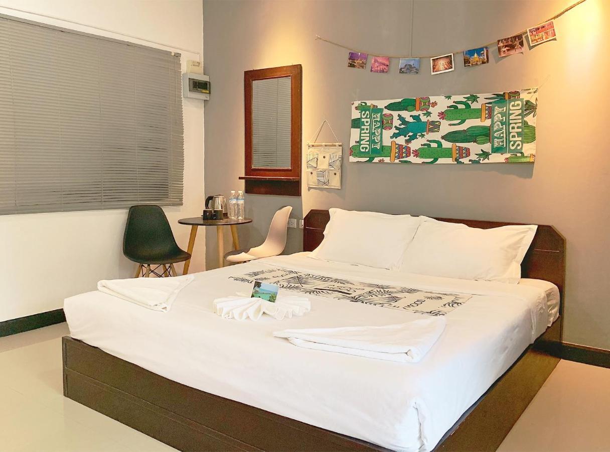 Shanmen Art House Phuket Patong Eksteriør billede